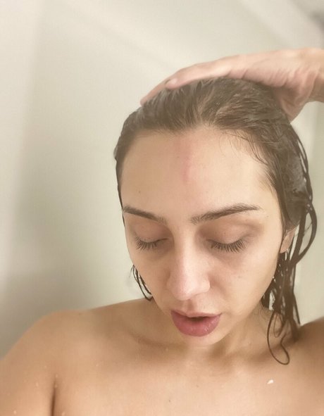 reallillyhallxx freie nackt fotos