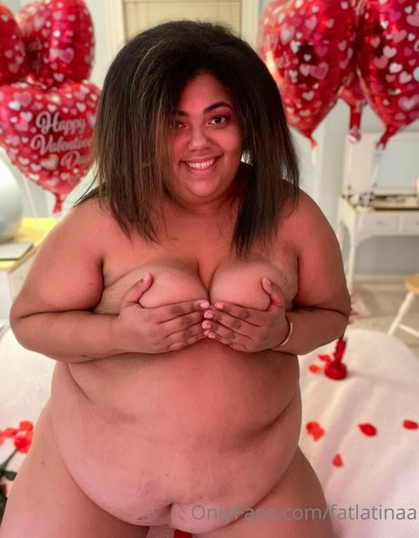 fatlatinaa sexy kunst galerien