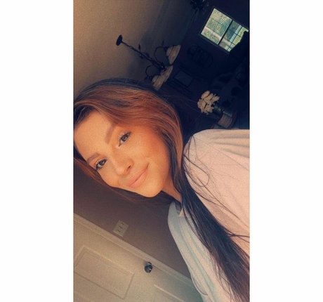 Kaylee Burnett hübsche pornostar fotos