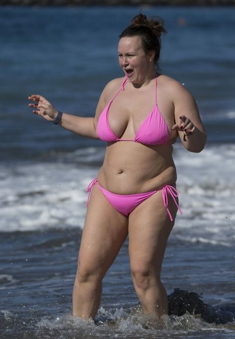 Chanelle Hayes top freie galerien