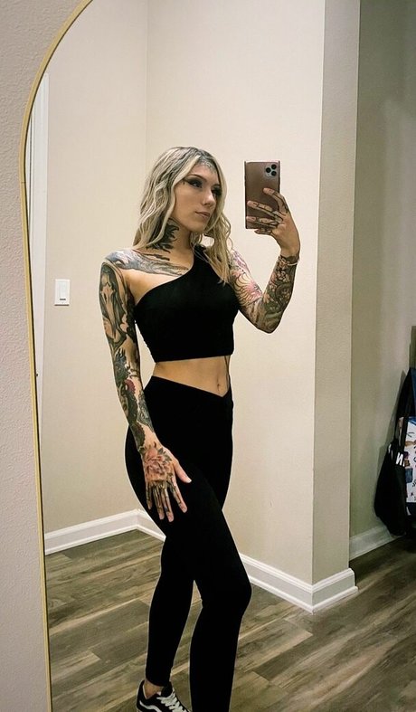 Pterodactylsftw pornostar top fotos