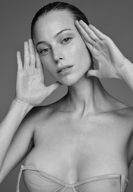 kurze teen-onlyfans erotische hd fotos