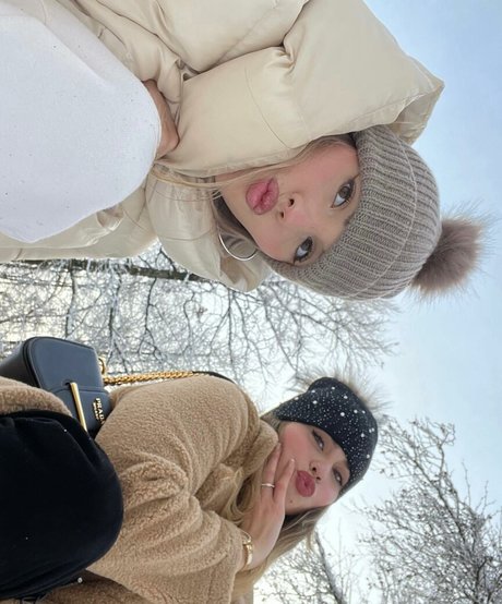 Raissamarques hübsche erotische archiv