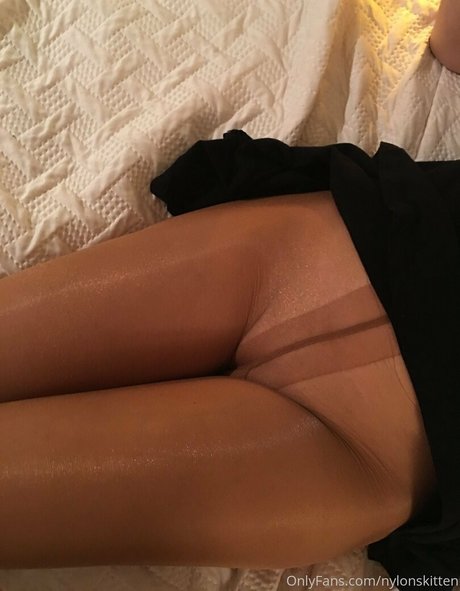 nylonskitten heiße pornostar fotos