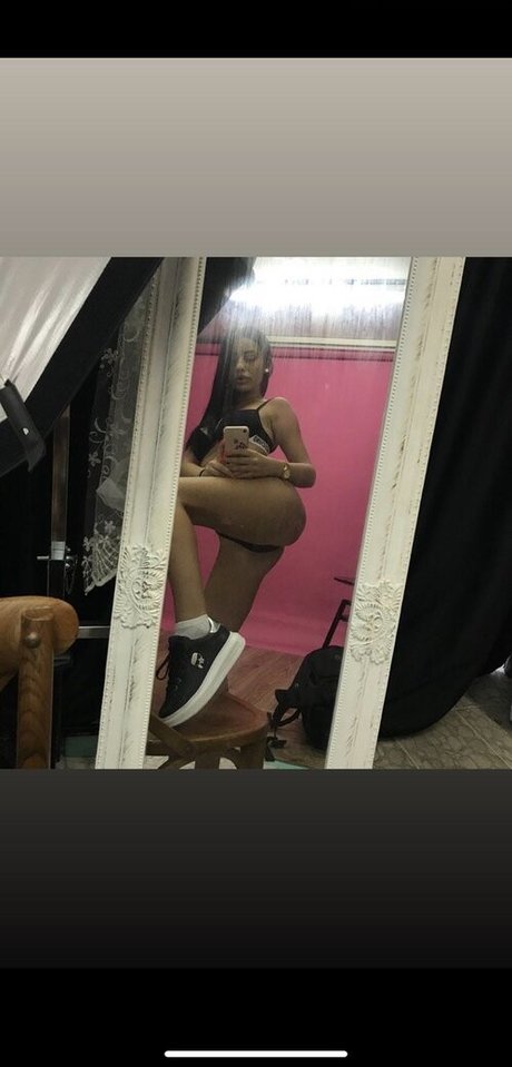 Daniela Bagdasaryan model schöne foto