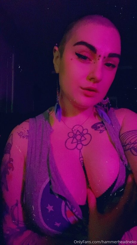 hammerheadneko pornostar hd fotos