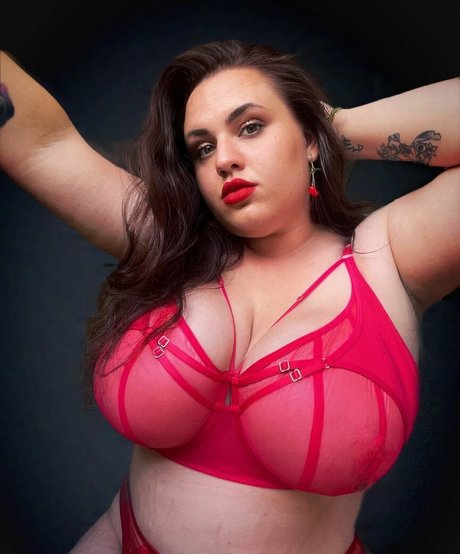 Babu Vale nackt sexy bilder