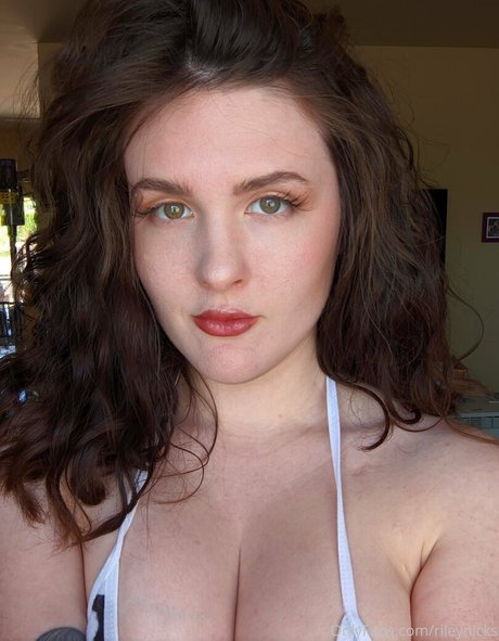 rileynicks schöne sexy bilder