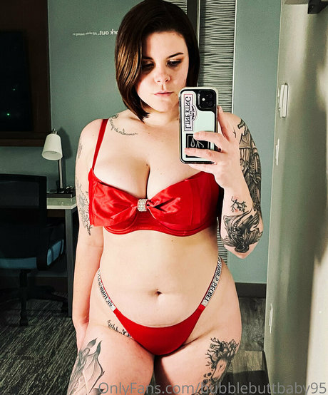 bubblebuttbaby95 erotische nette bild