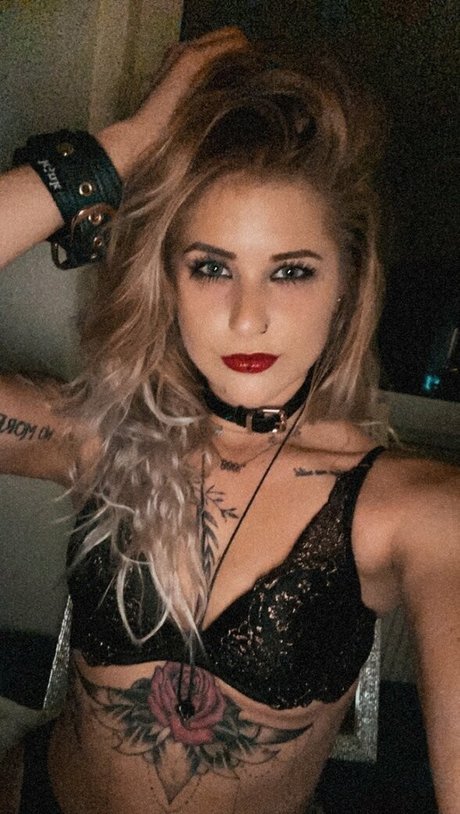 emo-schlampe onlyfans xxx sex galerien