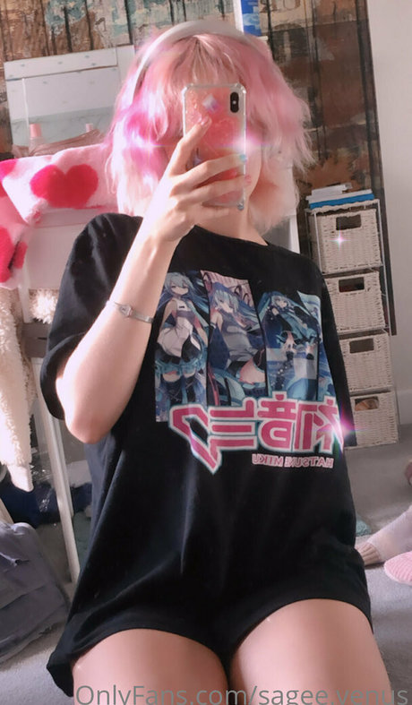 vollbusige milf onlyfans kunst galerie