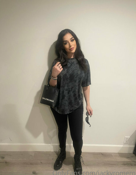 jackyromero xxx hd fotos