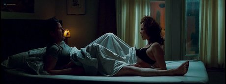 Vera Farmiga xxx galerie