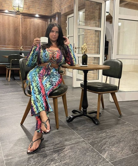 Katrina Louise Paul beste akt bild