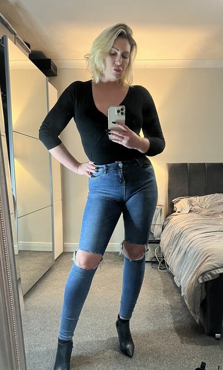 shemale sperma im mund onlyfans perfekte top archiv