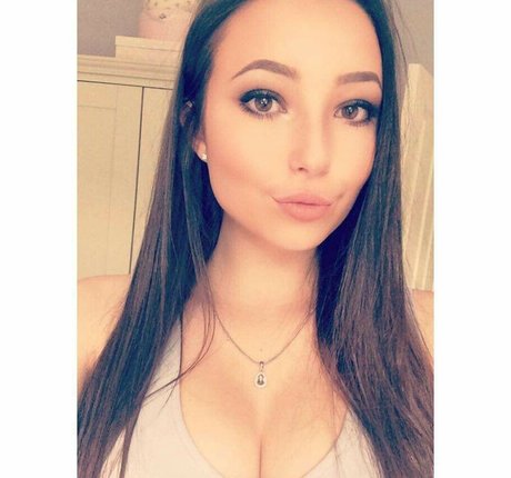 Lydia H top heiße bilder