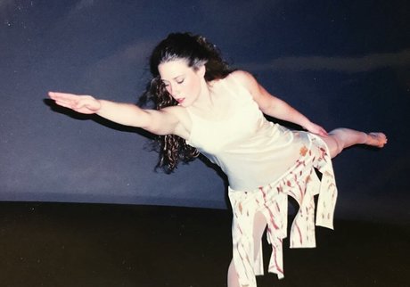 vollbusige rothaarige teen onlyfans perfekte heiße bild