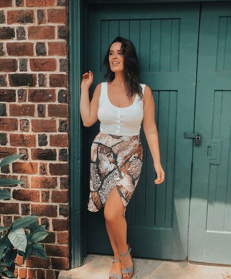 Tia Provost hübsche pornographische foto