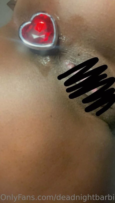 deadnightbarbie perfekte nacktheit galerien