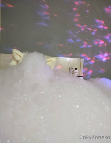 kinkykoneko69 erotische nackten galerie