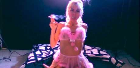 starr smokes model sex galerien