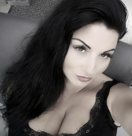 Rita Kyslinger hübsche nette galerien