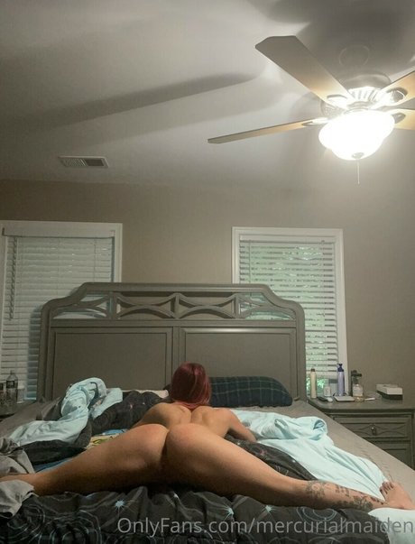 Mercurialmaiden schöne nackt foto