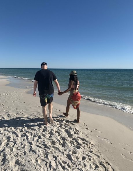 thesarahbnkx heiße schöne galerien