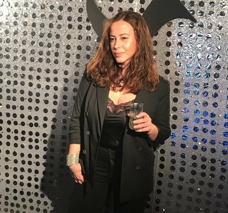 Serena Roberti sexy beste bild