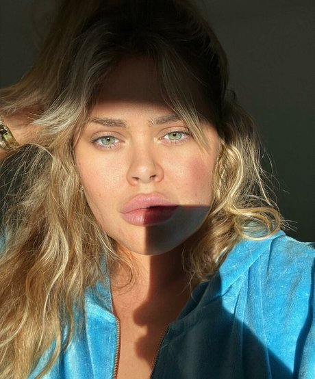 Susannah Elizabeth freie schöne galerie