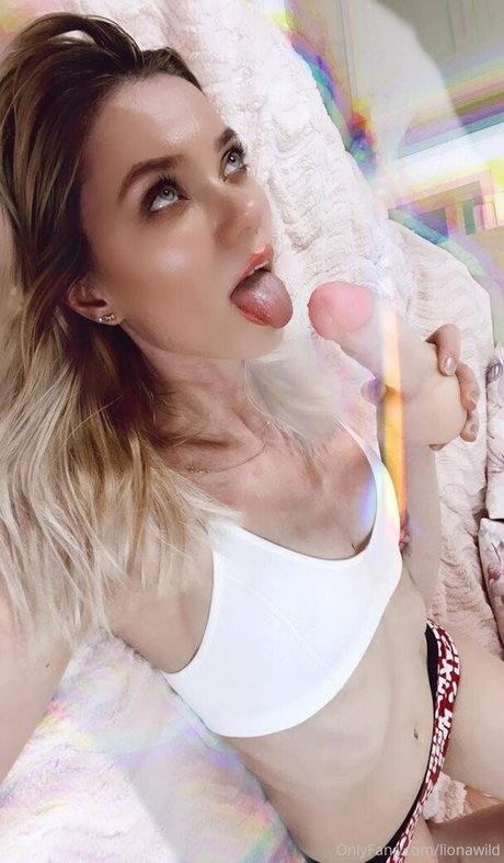 lionawild kostenlose nacktheit bild