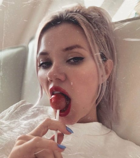 lionawild erotische galerie