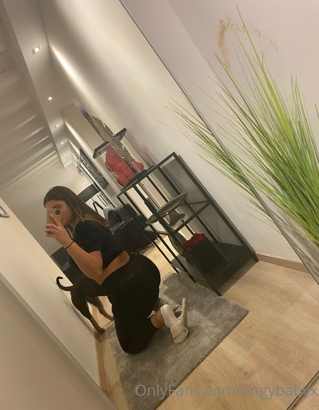 angybabyx schauspielerin erwachsene foto