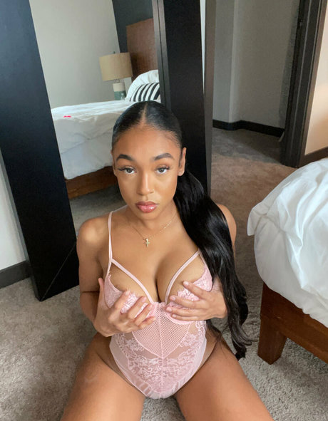 poeticjusticeee model top galerien