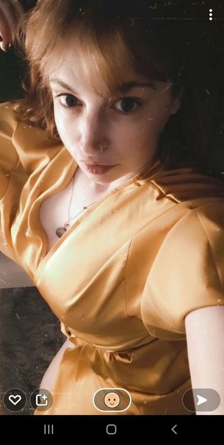 Mandy Morbid xxx erwachsene bild