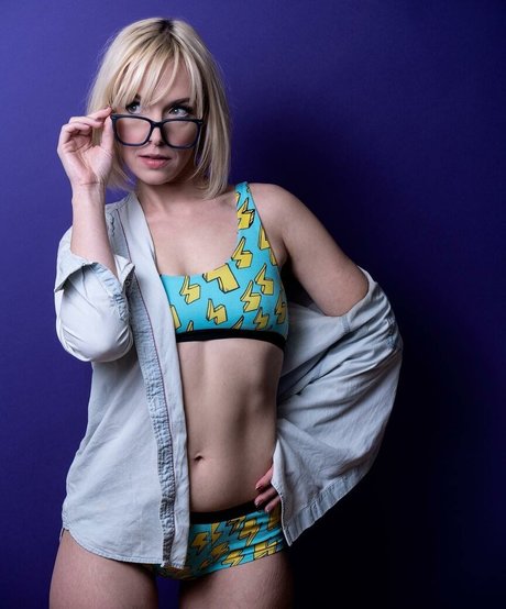 Emma Fyffe erwachsene porno bilder