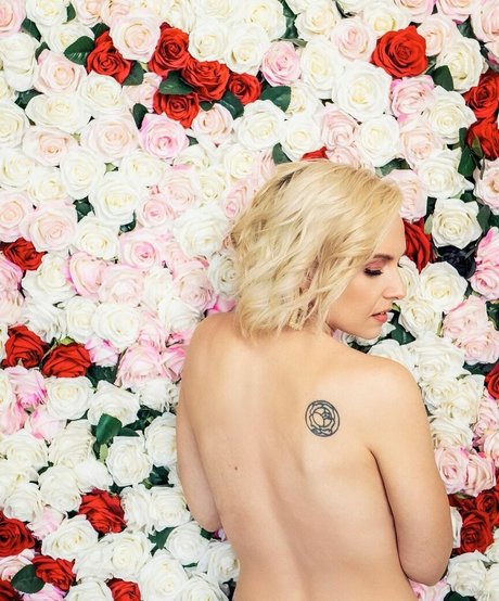 Emma Fyffe hd porno galerie