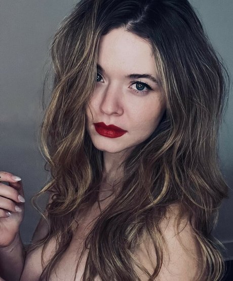 Sasha Pieterse porno kostenlose foto