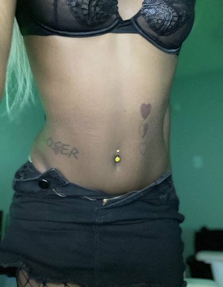 baezy top akt galerie