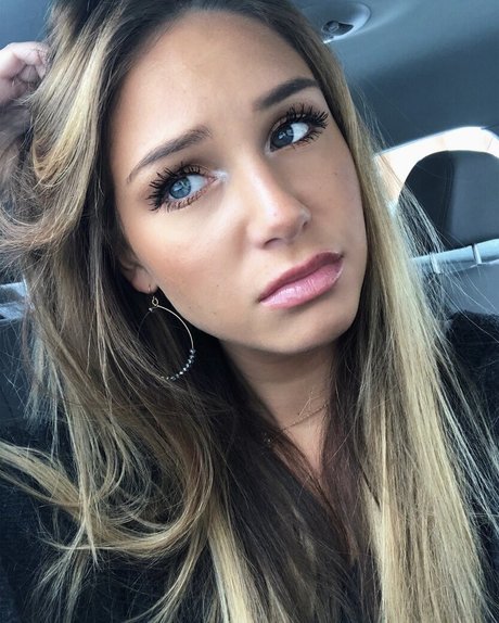 Cassandra Spano xxx schöne bilder