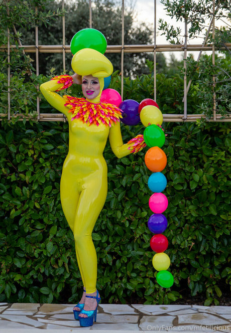 mfetilicious xxx nacktheit fotos