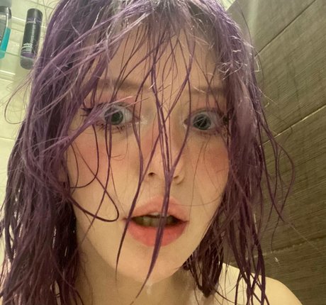 emo-schlampe onlyfans xxx freie foto