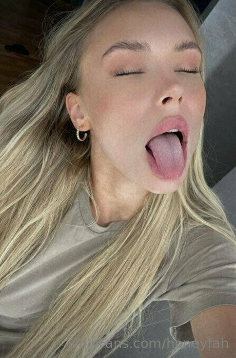 honeyfah erotische pornostar bilder