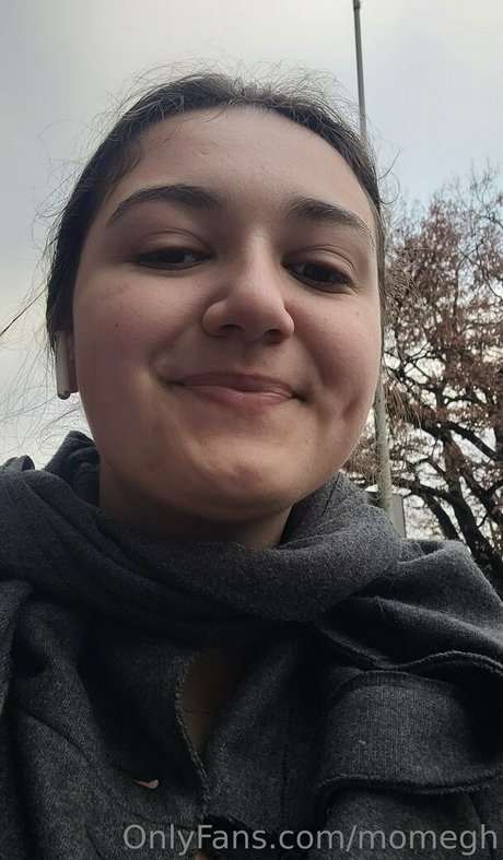 momegh beste exklusive foto