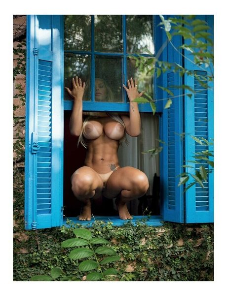 Rafaela Ravena kunst nacktheit fotos