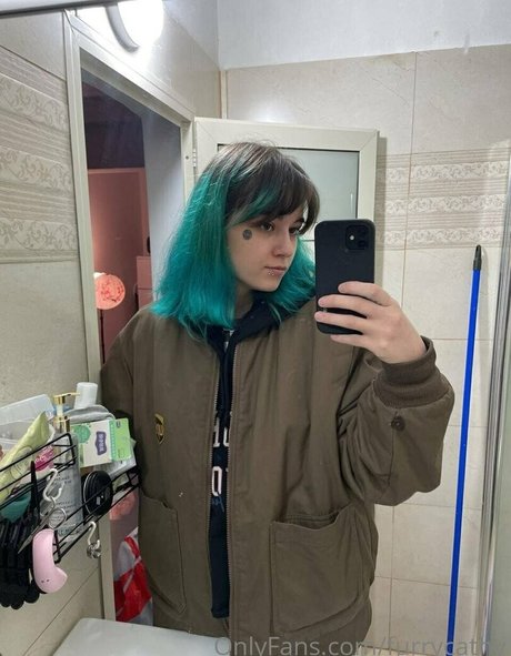 furrycathy model akt bilder