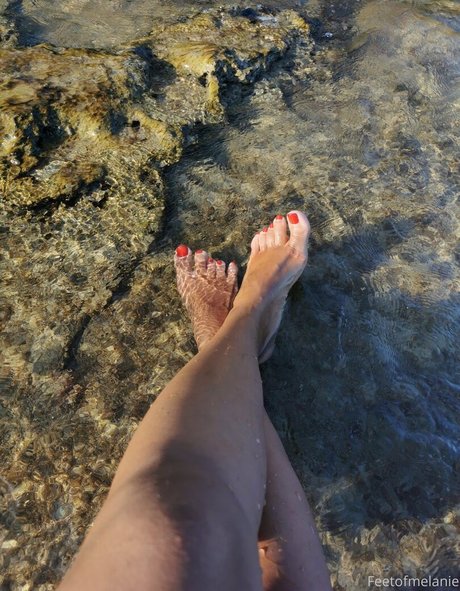 feetofmelanie model schöne foto