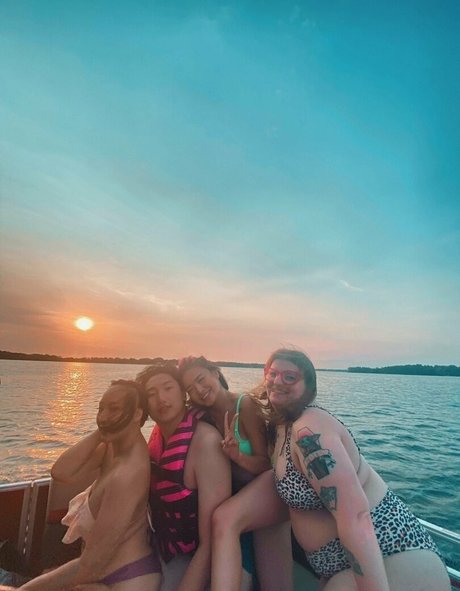 kaliauniverse pornostar schöne archiv