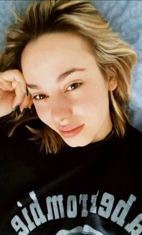 Elena Lagou sexy kostenlose foto