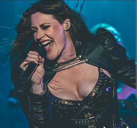 Floor Jansen nackt kostenlose galerien